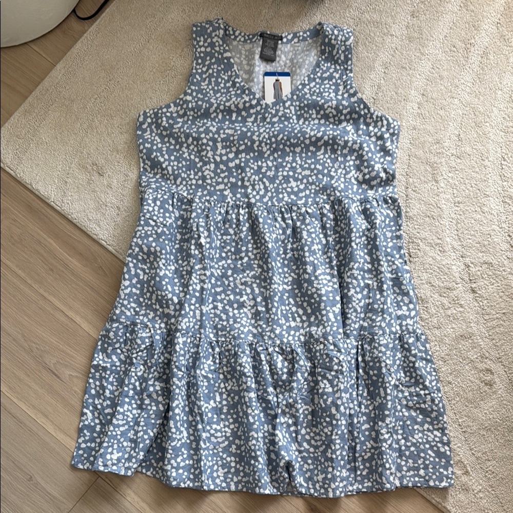NEW- Matty M V-Neck Linen Tiered Dress in Blue Slate